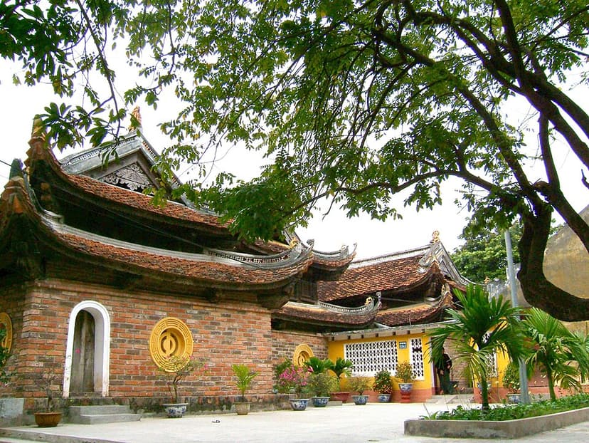 Kim Liên Temple
