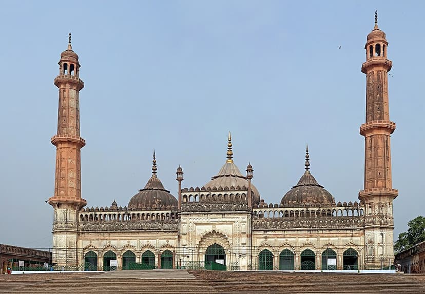 Aasfi Masjid