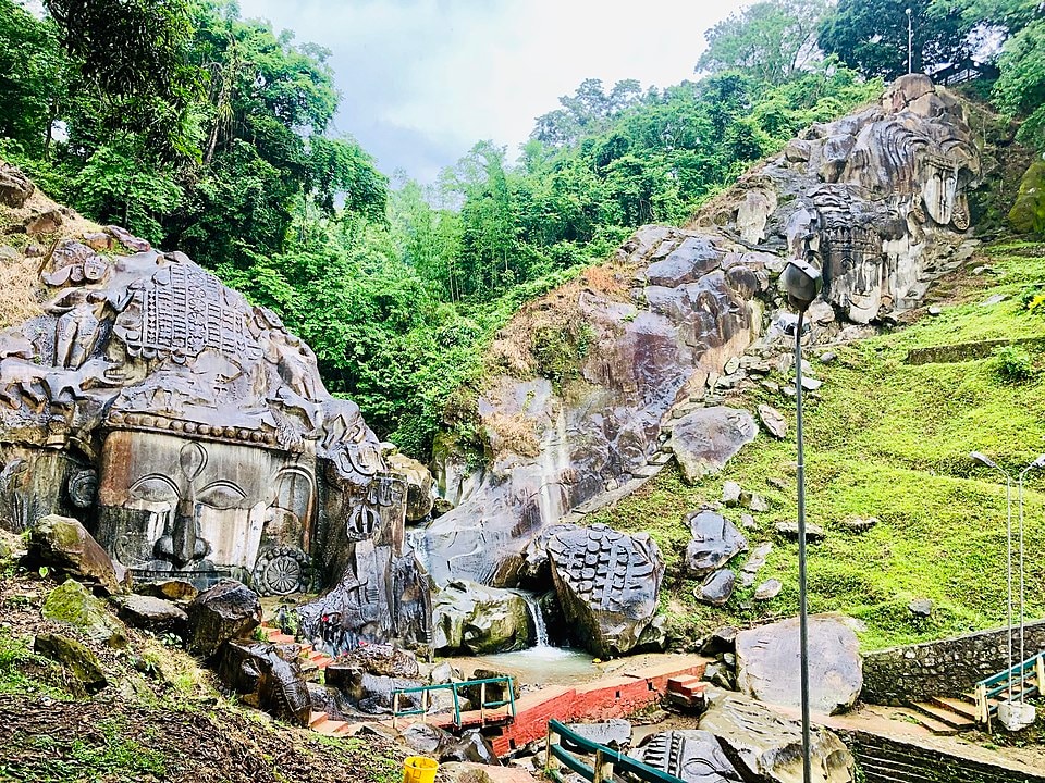 Unakoti
