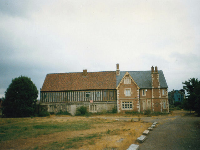Llanthony Secunda Priory
