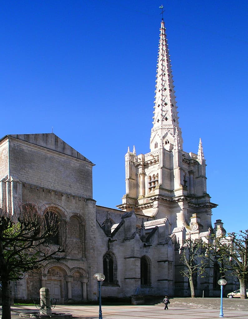 Luçon Cathedral